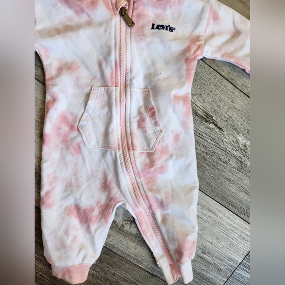 Levi's tie-dye baby girls romper- Pink/White - Picture 6 of 7